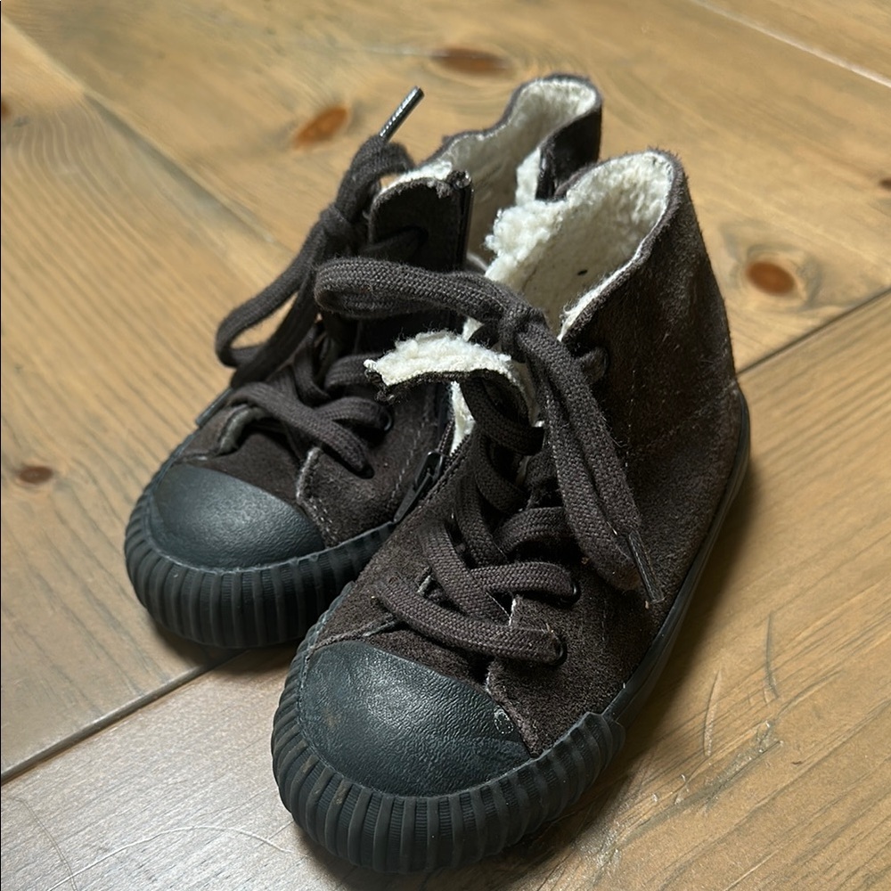 Zara Sherpa lined suede high tops
